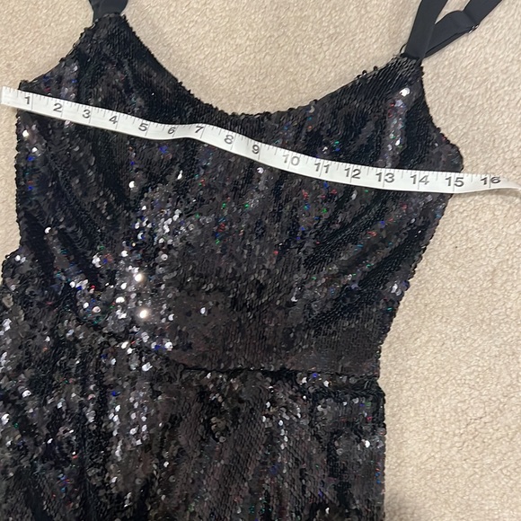 Dress the population jumpsuit Victoria sequin - Picture 12 of 15